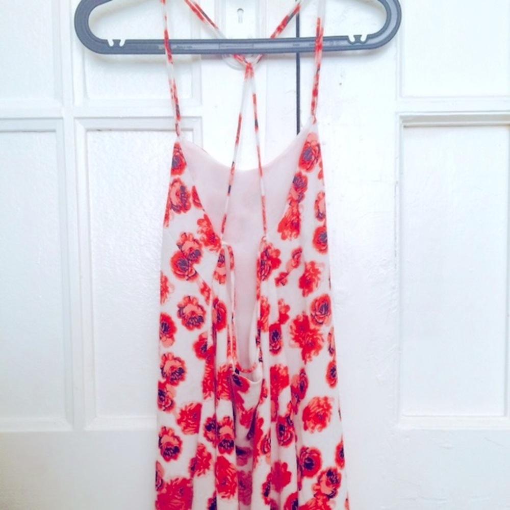 Dress - Picture 4 of 4